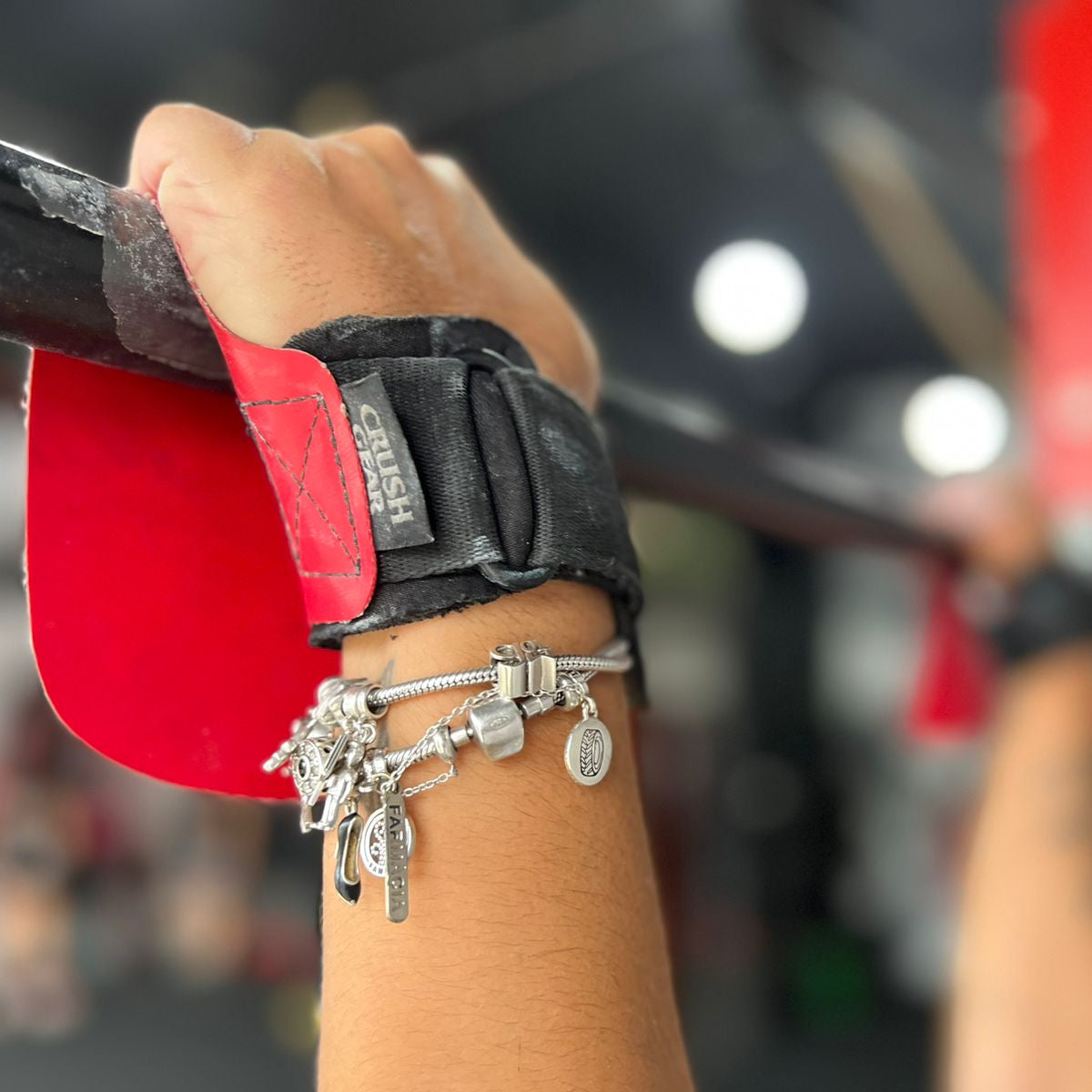 Grip Crush Glue